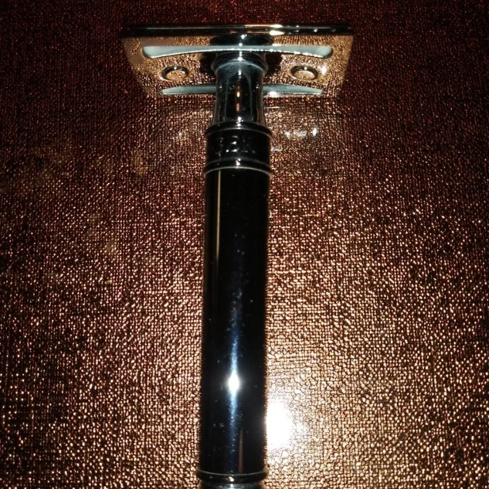 Edwin Jagger DE89 Closed Comb Safety Razor - Picture 1 of 2